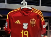 开云体育官网-球迷球衣收藏大展，欧洲球队纷纷争相推出的简单介绍