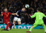 开云体育官网-包含欧洲杯预选赛紧张开战，关键比赛即将来临的词条