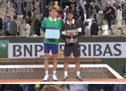 开云平台-英国网球队鏖战法国网球队，费德勒一己之力扛起全队的简单介绍