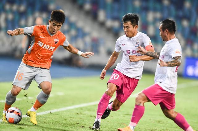 双方实力均衡，最终闷平收场