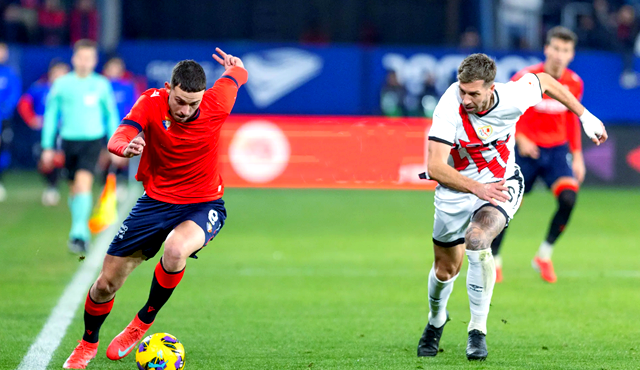 奥萨苏纳大胜主场