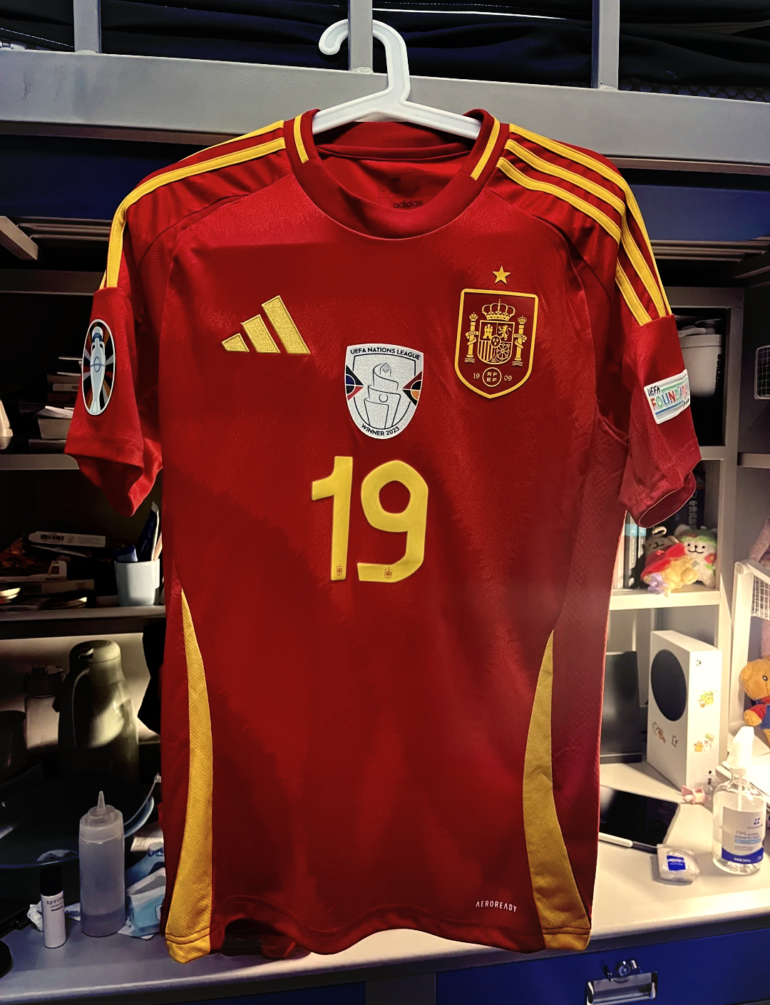 球迷球衣收藏大展，欧洲球队纷纷争相推出的简单介绍