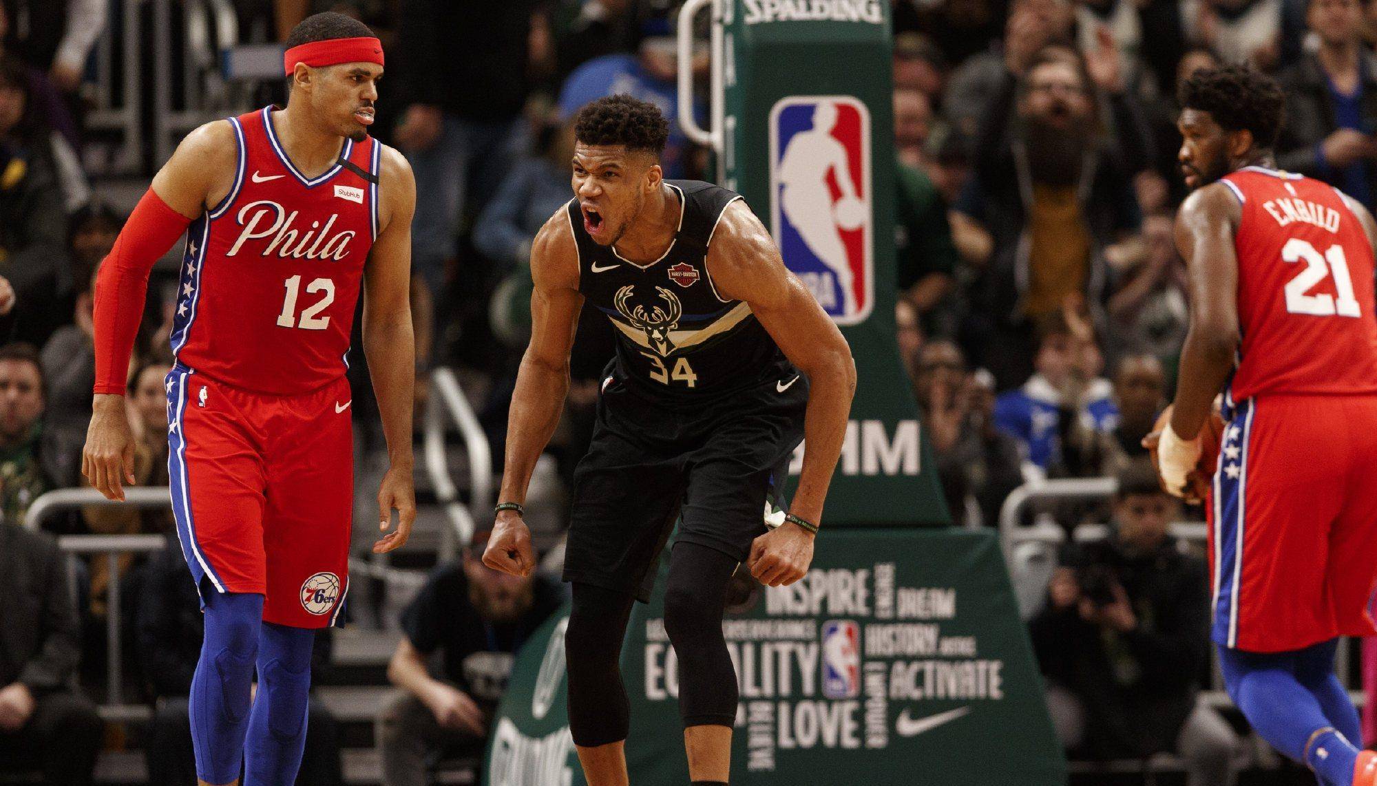 76人逆转雄鹿，克莱刷新纪录