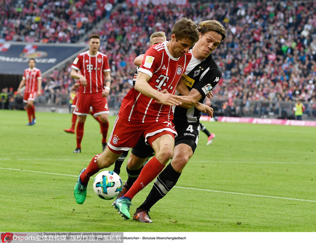 关于哥伦比亚逆转拜仁，蒂亚戈扛起全队的信息