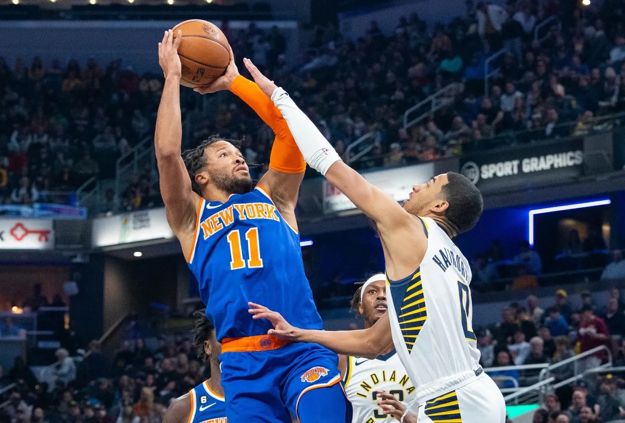 尼克斯完胜步行者，麦科勒姆刷新纪录的简单介绍