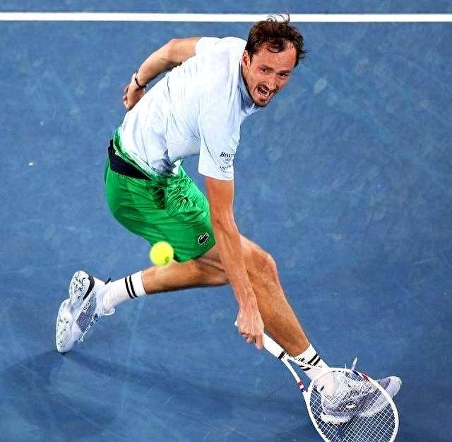 拉沃尔杯鏖战戴维斯杯，梅德韦杰夫状态火热的简单介绍