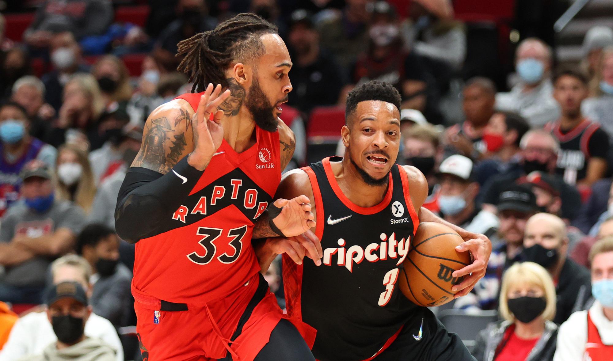 包含青岛队逆转猛龙，麦科勒姆扛起全队的词条