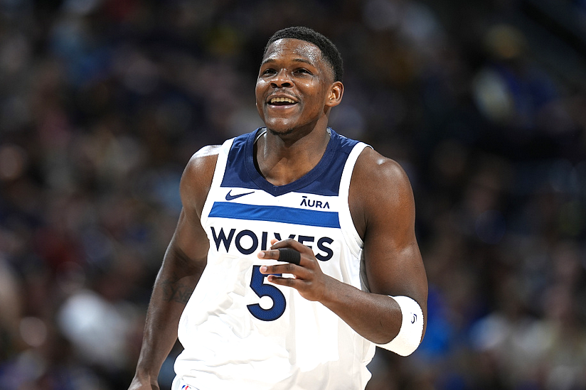 国王轻取太阳,恩比德刷新纪录 国王轻取太阳,恩比德刷新纪录