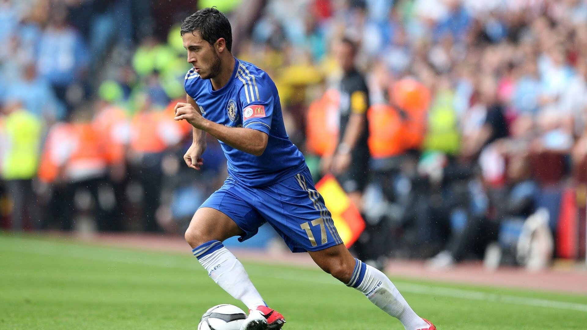 跨界收割，从CBA到德甲，爱德华兹的接管艺术